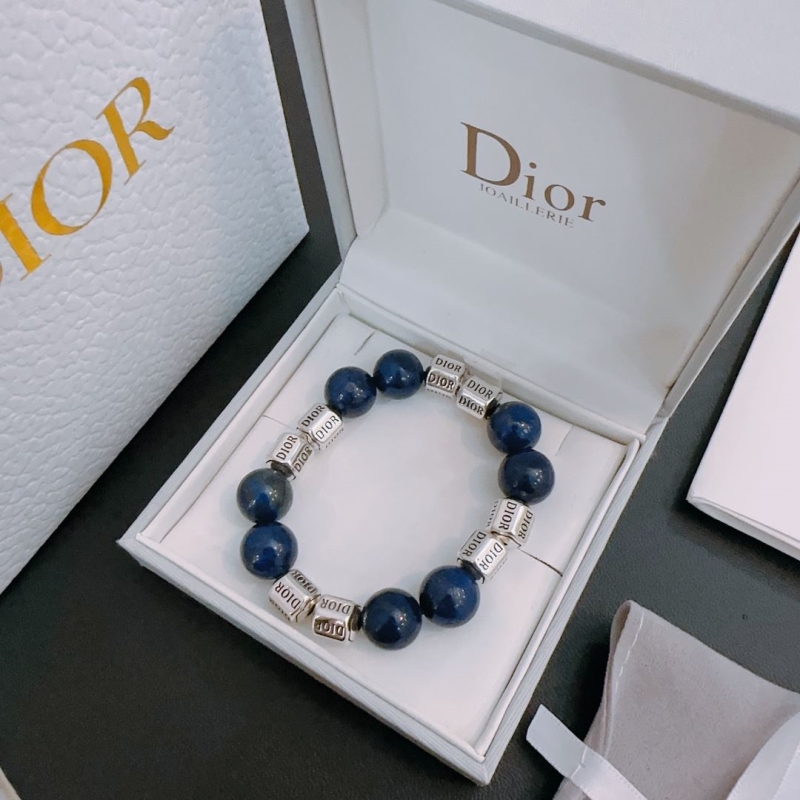 chr1st1an D10r bracelets